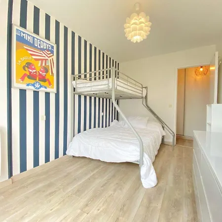 2 Pieces Avec Terrasse, Garage, Et Ascenseur, Jusqu'a 4 Couchages - Centre - Fr-1-245-124 La Baule