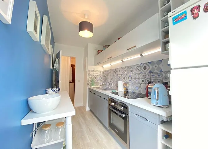 2 Pieces Avec Terrasse, Garage, Et Ascenseur, Jusqu'a 4 Couchages - Centre - Fr-1-245-124 La Baule-Escoublac